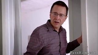 Step Mother Fucks Patron’s Stepdaughters Milf Compeer BirtHDay Sex, Butt Not For Papa